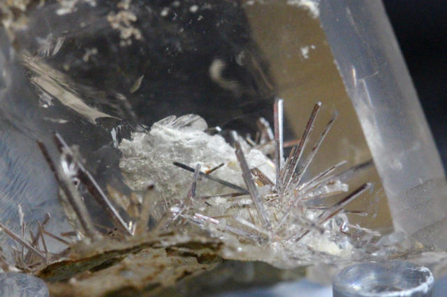 【SOLDOUT】プラチナルチル原石/ブルッカイト(M304)