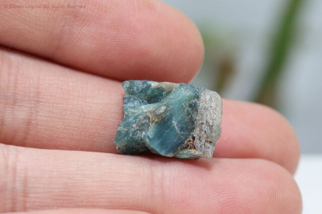 グランディディエライト/世界で最も高価な宝石5位のマダガスカルの宝石