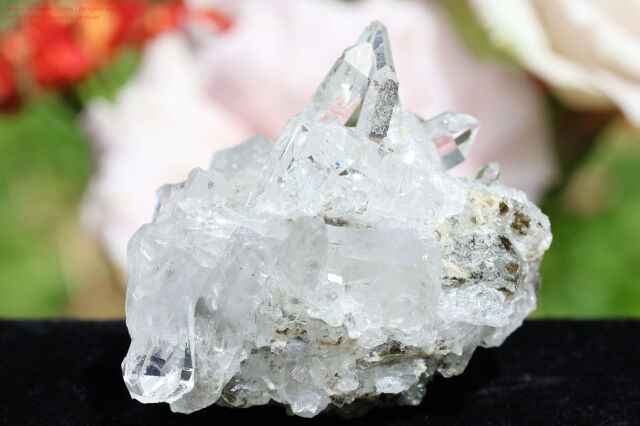 最高品質 ブラジル コリント産 水晶クラスター 159g 虹多数 グラデーション 特別割引！】水晶クラスター/コリント・ブラジル産(SS68)