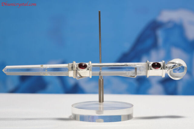 【SOLDOUT】ヒマラヤ水晶ヘキサゴナルプリズムワンドwithガーネット(T208)