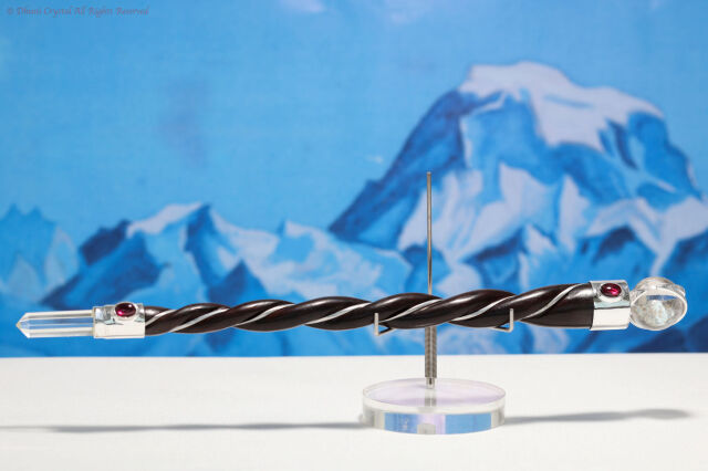 【SOLDOUT】ヒマラヤ水晶スパイラルワンドwithガーネット/ローズウッド（紫檀）製（T211)