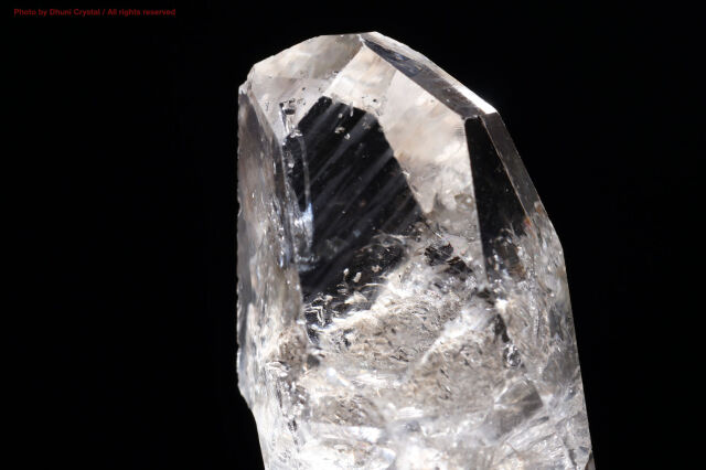 極上　虹入り　ハーキマーダイヤモンドK241 ハーキマーダイヤモンド原石/虹入り(T381)