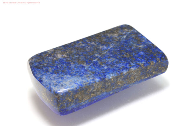 ラピスラズリ】深い瑠璃色に宿る叡智と守護の石｜天然石・パワーストーン