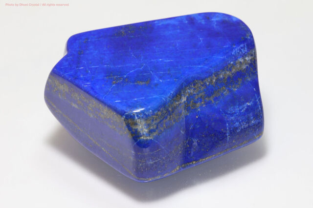 ラピスラズリ】深い瑠璃色に宿る叡智と守護の石｜天然石・パワーストーン