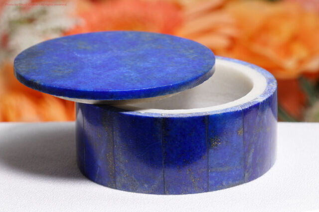 ラピスラズリの小箱(T474)