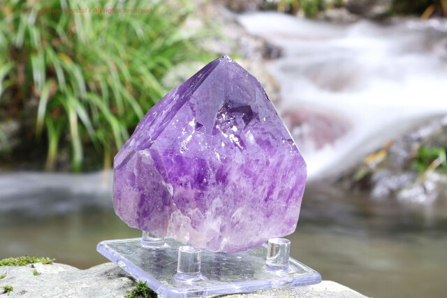 アナヒアメジスト｜ボリビアの聖なる鉱山が生んだ高波動クリスタル