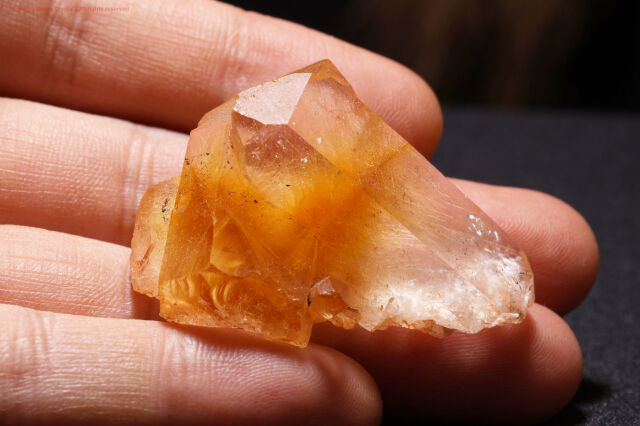 一点物】レムリアンシードクリスタル原石｜成長線が刻まれた高