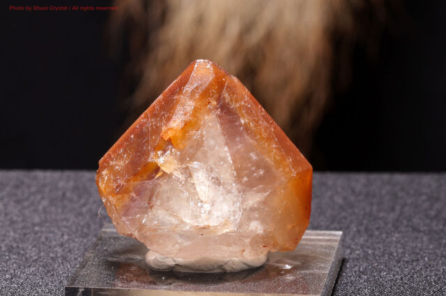 レッドドリームコート・レムリアン｜情熱と覚醒を導く幻のレムリア水晶