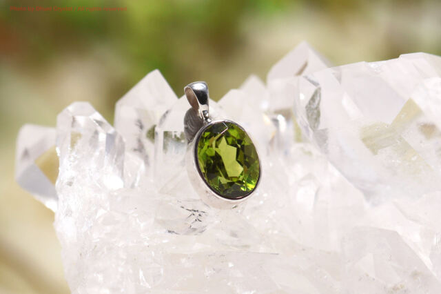 スターボーンペンダント【ペリドット】(T615)