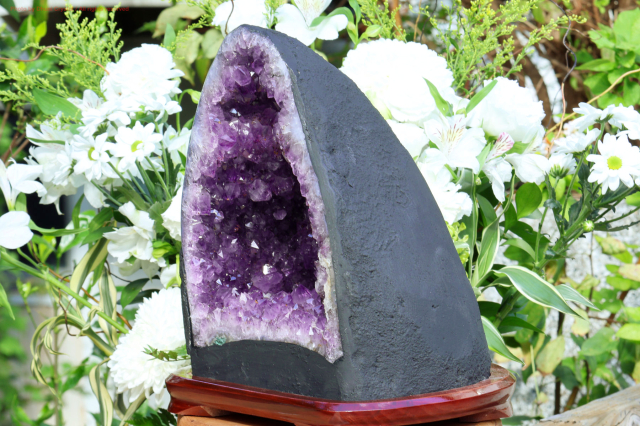 アメジストカペラ 空間を浄化し高波動で満たす神聖な天然水晶