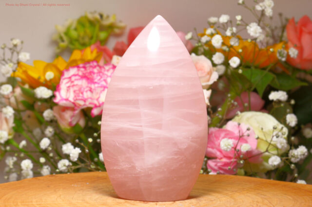 ローズクォーツ　天然石 ローズクォーツ 愛と癒しをもたらす優しいピンクの天然石