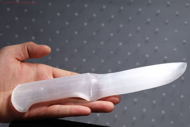 セレナイトの剣(T811)