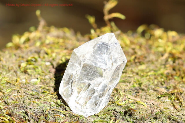 マニハール産 ヒマラヤ水晶 原石｜透明度抜群のクリスタル