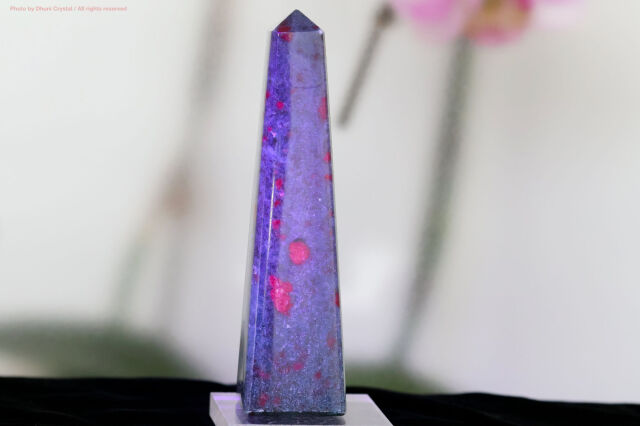 ルビーインカイヤナイト｜情熱と冷静を併せ持つ神秘の石