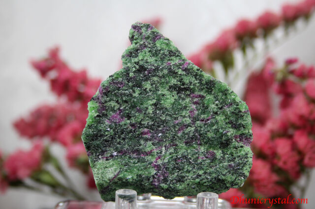 【SOLDOUT】ルビーインゾイサイト/原石(Y927)