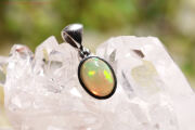 スターボーンペンダント【エチオピアンオパール】(T619)