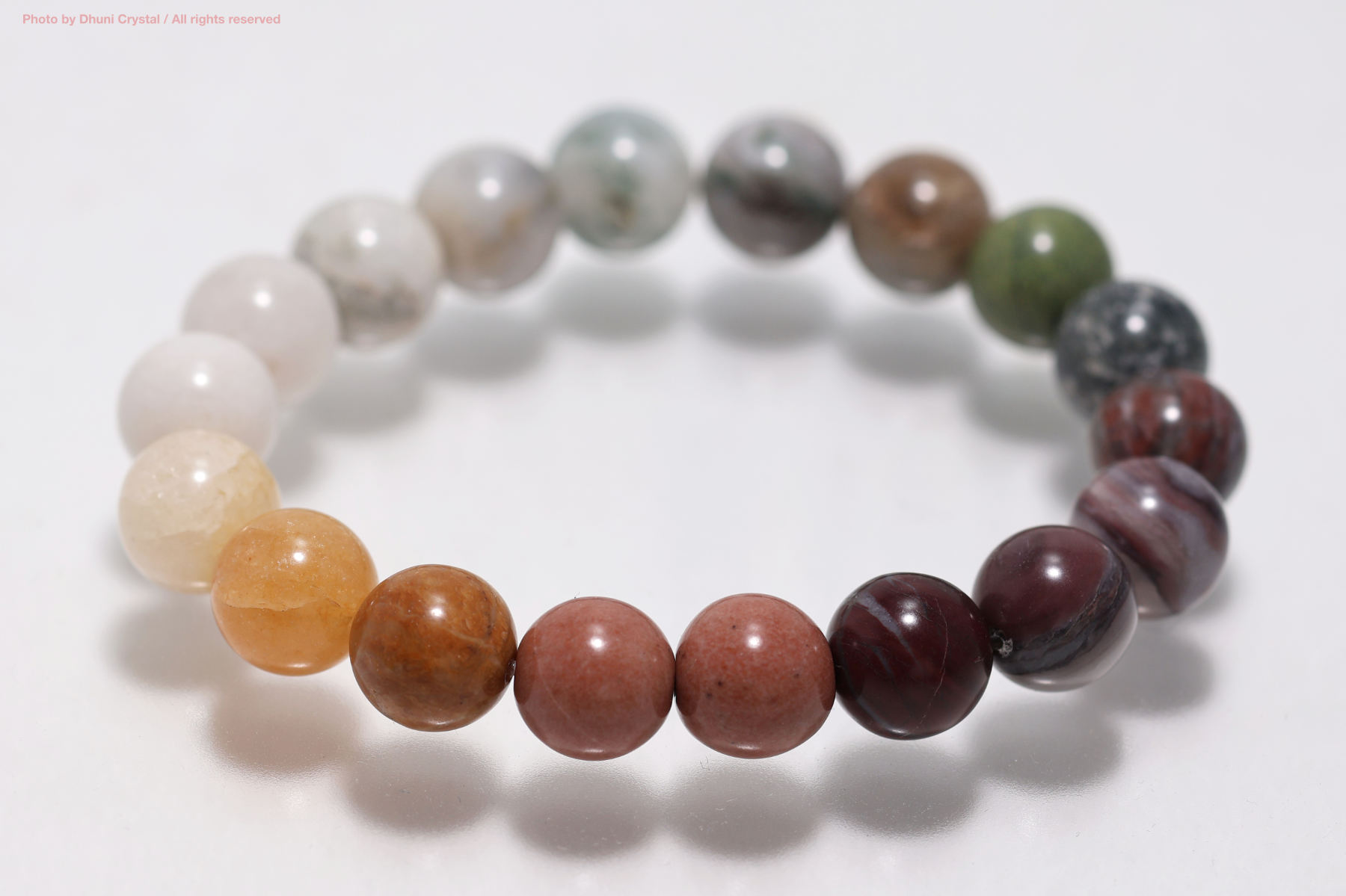 一連ブレスレット【五色石/高知県仁淀川産】10mm珠/手首サイズ15cm~15.5cm/サイズ調整はご相談ください(T661)
