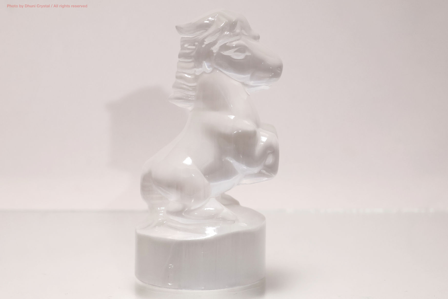 セレナイトのお馬さん(T942)