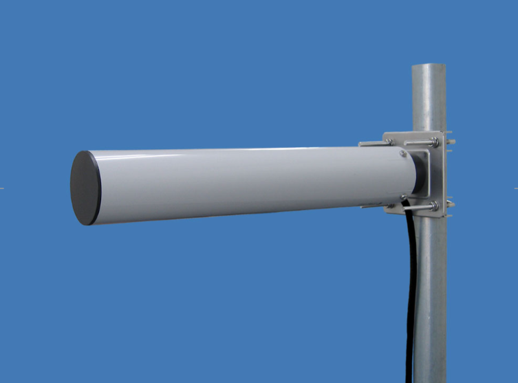 YA515S-5600【5.6GHz帯】アマチュア無線用カバー付18素子八木型アンテナ