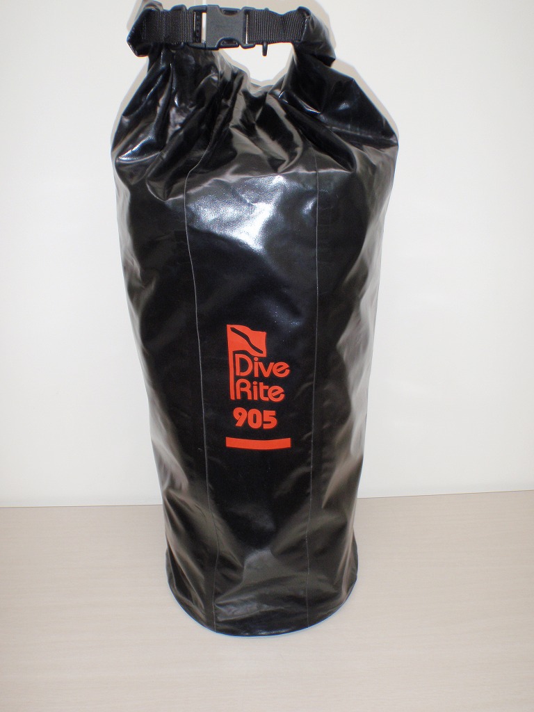 ダイブライト　ウォータープルーフキャリングバッグ