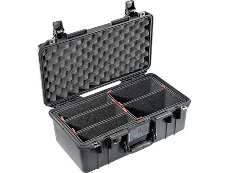 PELICAN(ペリカン) 1506 エアケース トレックパック ブラック 18L [015060-0050-110] 1506 Air Case with TrekPak™ Black カメラ ケース