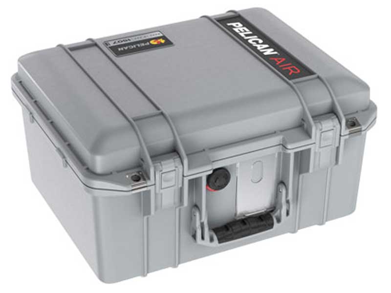 PELICAN(ペリカン) 1507 エアケース フォーム付き プレスアンドプルラッチ シルバー 24L プッシュボタンラッチ付き [015070-0001-180] 1507 Air Case with Form Press and Pull Latch Silver