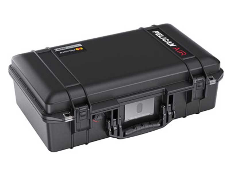 PELICAN(ペリカン) 1525 エアケース フォーム付き プレスアンドプルラッチ ブラック 26L プッシュボタンラッチ付き [015250-0001-110] 1525Air 1525 Air Case with Form Press and Pull Latch Black