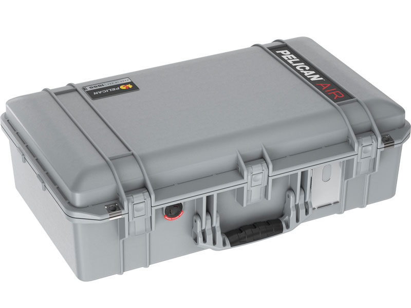 PELICAN(ペリカン) 1555 エアケース フォーム付き プレスアンドプルラッチ シルバー 36L [015550-0001-180] 1555Air 1555 Air Case with Form Press and Pull Latch Silver