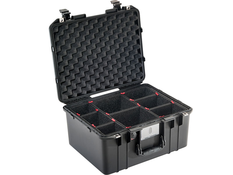 PELICAN(ペリカン) 1557 エアケース トレックパック プレスアンドプルラッチ ブラック 36L [015570-0051-110] 1557Air 1557 Air Case with TrekPak™ Press and Pull Latch Black