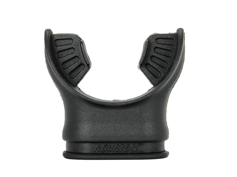 AQUATEC(アクアテック) シリコンマウスピース ブラックシリコン [MP-100] スキューバダイビング レギュレター用品