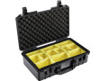 PELICAN(ペリカン) 1525 エアケース パッド付きディバイダー プレスアンドプルラッチ ブラック 26L [015250-0041-110] 1525Air 1525 Air Case with Padded Divider Press and Pull Latch Black