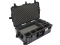 PELICAN(ペリカン) 1615 エアケース トレックパック プレスアンドプルラッチ ブラック 71L [016150-0051-110] 1615Air 1615 Air Case with TrekPak™ Press and Pull Latch Black