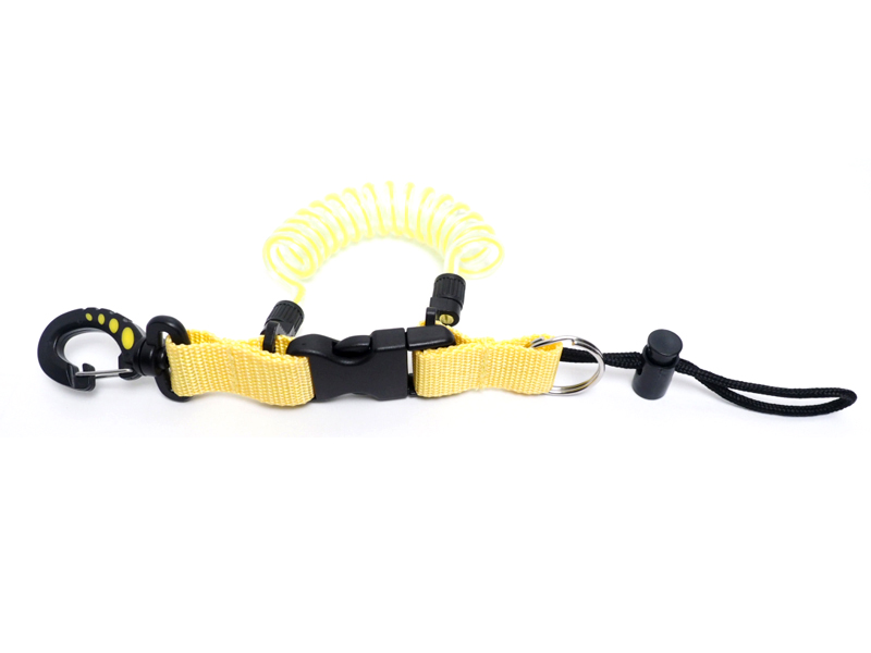 スナッピーコイル コイルランヤード スナップコード スイベルフック付 水中ライト カメラホルダー イエロー 定番ベストセラー商品