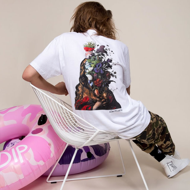 RIPNDIP リップンディップ 浮き輪 ドーナッツ型 猫 ネコ 総柄