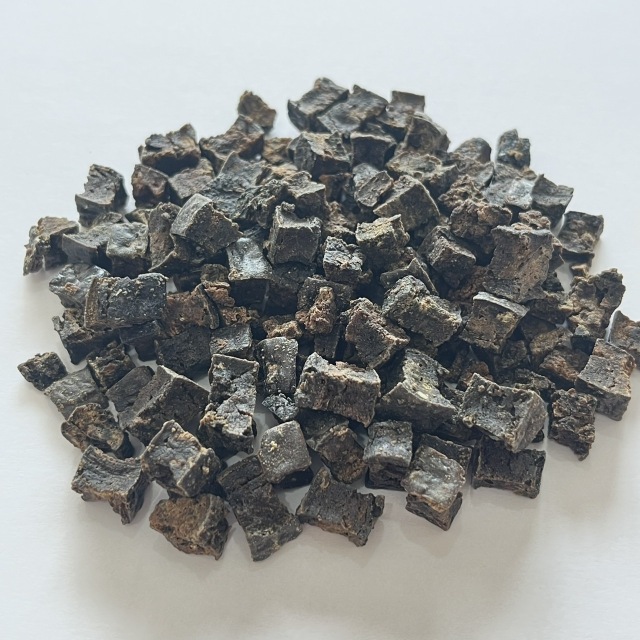 牛レバーダイス