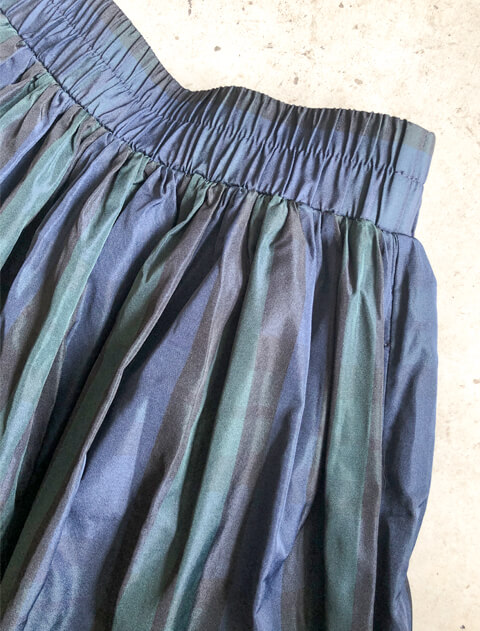 メモリータフタスカート ブランドのドッグデプト/DOG DEPT