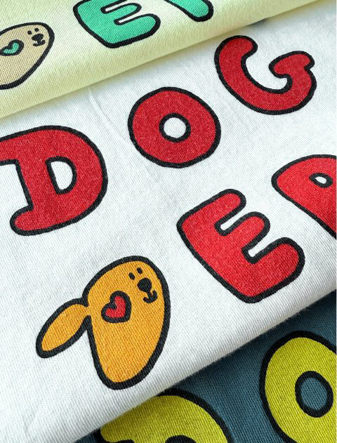 ラフタッチロゴ　ベーシックTシャツ   ブランドのドッグデプト/DOG DEPT