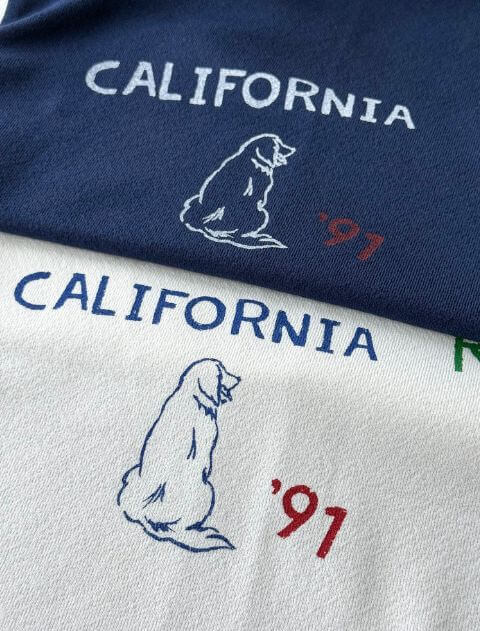 グラフィティ梨地キーネック   ブランドのドッグデプト/DOG DEPT