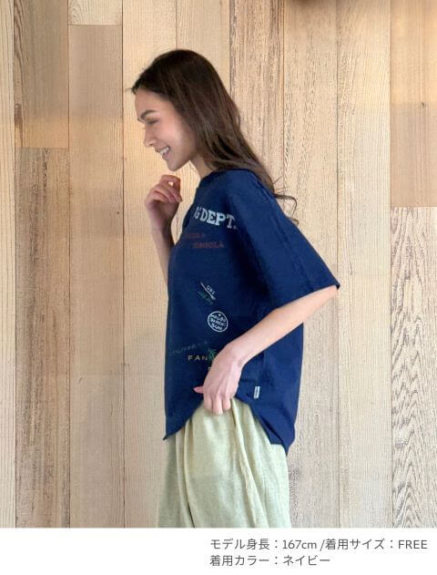 グラフィティ梨地キーネック   ブランドのドッグデプト/DOG DEPT