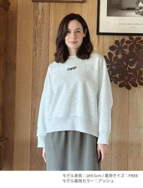 スポーツロゴ刺繍ショートスウェット   ブランドのドッグデプト/DOG DEPT