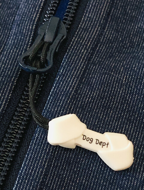 ラインロゴスタンドジップ  ブランドのドッグデプト/DOG DEPT