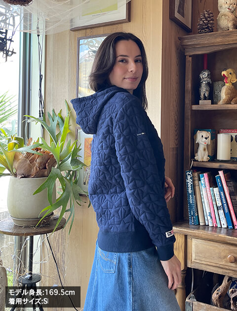 スターキルトジップパーカー  ブランドのドッグデプト/DOG DEPT