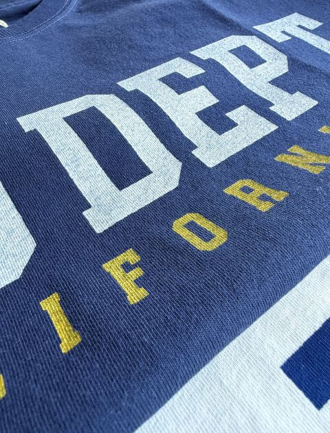 クラシックロゴ　ベーシックTシャツ ブランドのドッグデプト/DOG DEPT