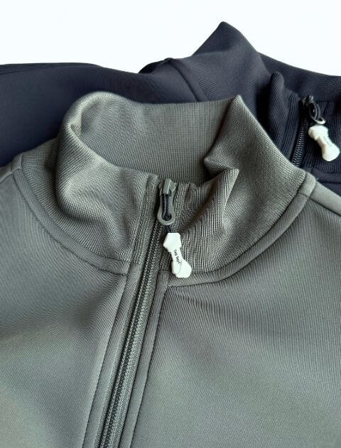 DOG×３スタンドフルジップ  ブランドのドッグデプト/DOG DEPT