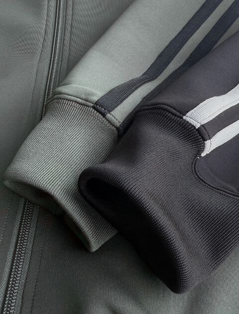 DOG×３スタンドフルジップ  ブランドのドッグデプト/DOG DEPT