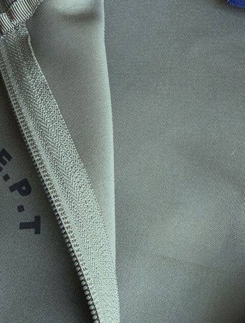 DOG×３スタンドフルジップ  ブランドのドッグデプト/DOG DEPT