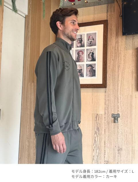 DOG×３スタンドフルジップ  ブランドのドッグデプト/DOG DEPT