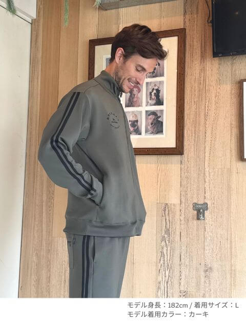 DOG×３スタンドフルジップ  ブランドのドッグデプト/DOG DEPT