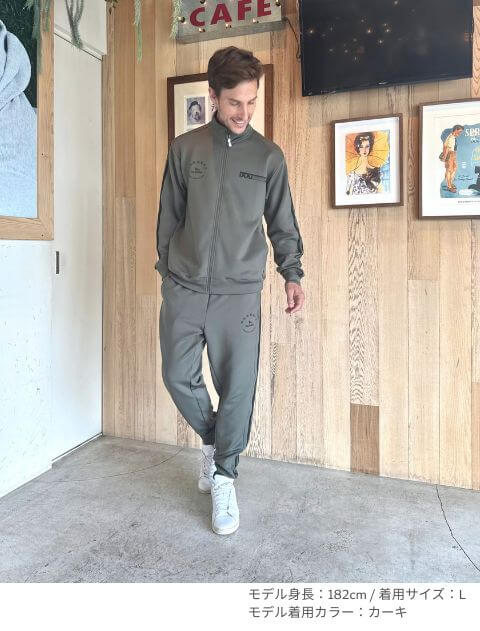 DOG×３スタンドフルジップ  ブランドのドッグデプト/DOG DEPT