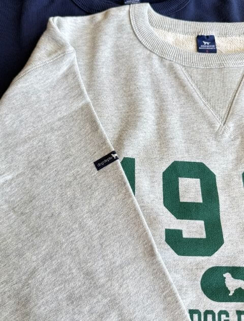 カレッジロゴクルースウェット  ブランドのドッグデプト/DOG DEPT